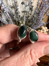 Load image into Gallery viewer, Emerald Wire Wrapped Ring