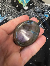 Load image into Gallery viewer, Shape Shifter Labradorite Palm Stone 🌈⚡️