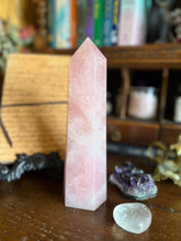 Load image into Gallery viewer, Rose Quartz Tower 1.2 kg