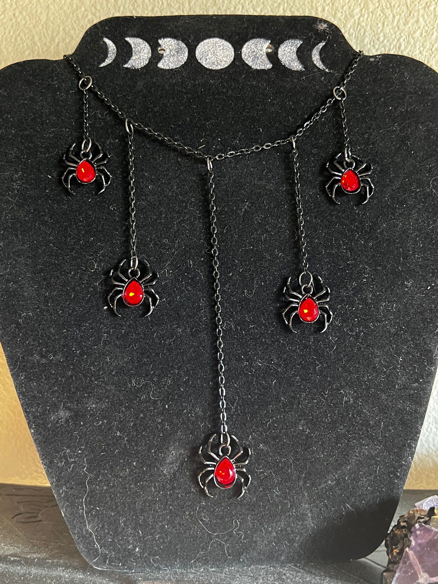 Spider Dangle Choker Necklace