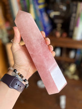 Load image into Gallery viewer, Rose Quartz Tower 1.2 kg